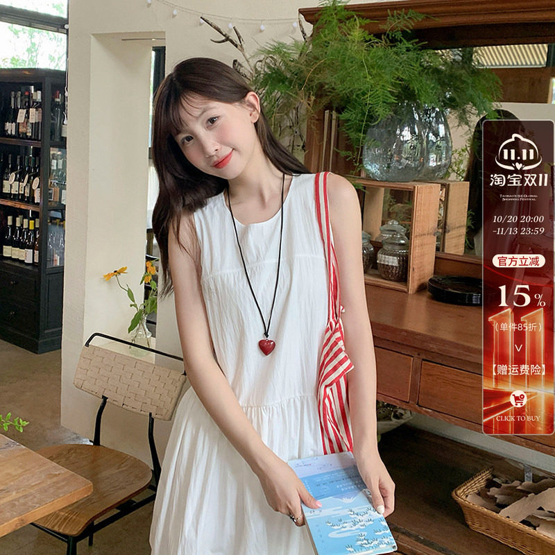 龙妹家白色吊带背心连衣裙女2026秋季流行新款穿搭花苞蓬蓬小裙子