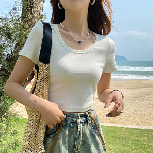 休闲纯色修身正肩短袖女
