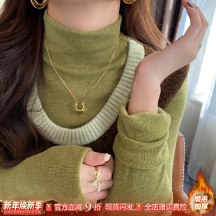 新款 内搭2025秋冬季 高级巨好看上衣 女装 绿色半高领加绒加厚打底衫