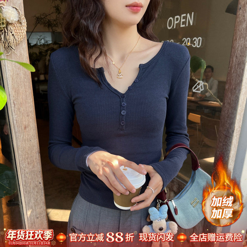 秋冬季磨毛加绒V领打底衫女士设计感内搭2025新款加厚修身小上衣,女装/女士精品,T恤,淘宝优惠券,粉丝福利购,淘宝优惠卷