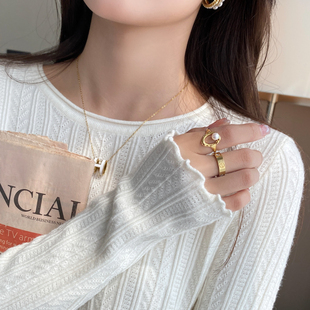 白色圆领针织打底衫女春秋内搭2026新款木耳边软糯毛衣小香风上衣