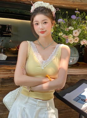 黄色V领蕾丝带胸垫吊带女内搭外穿2026春夏新款美背背心打底上衣