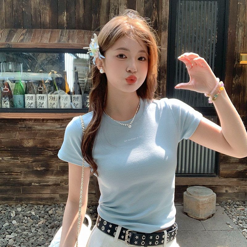 龙妹家蓝色圆领印花正肩短袖T恤女2026春夏新款独特小众修身上衣