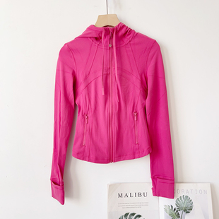 Define 女士短款连帽夹克 修身显瘦运动上衣跑步健身训练运动外套