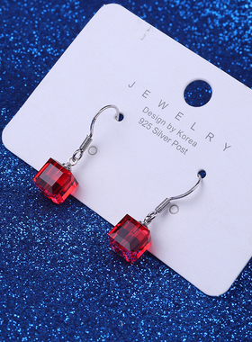 小众款红色奥地利水晶方块耳环s925纯银细耳钩极光方糖耳坠耳饰女