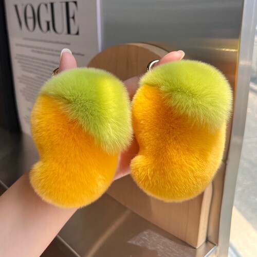 可爱钥匙扣挂饰獭兔毛