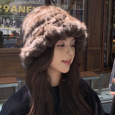 赛雅娜皮草渔夫帽室外简约女秋冬