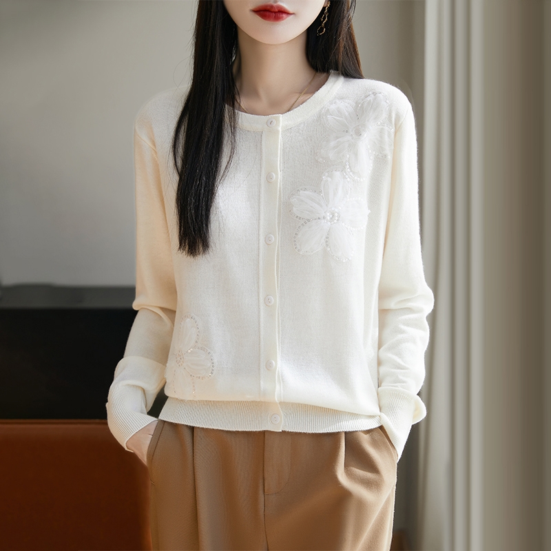 设计款春秋新款圆领提花精仿羊毛开衫薄款长袖钉珠针织衫时尚外套