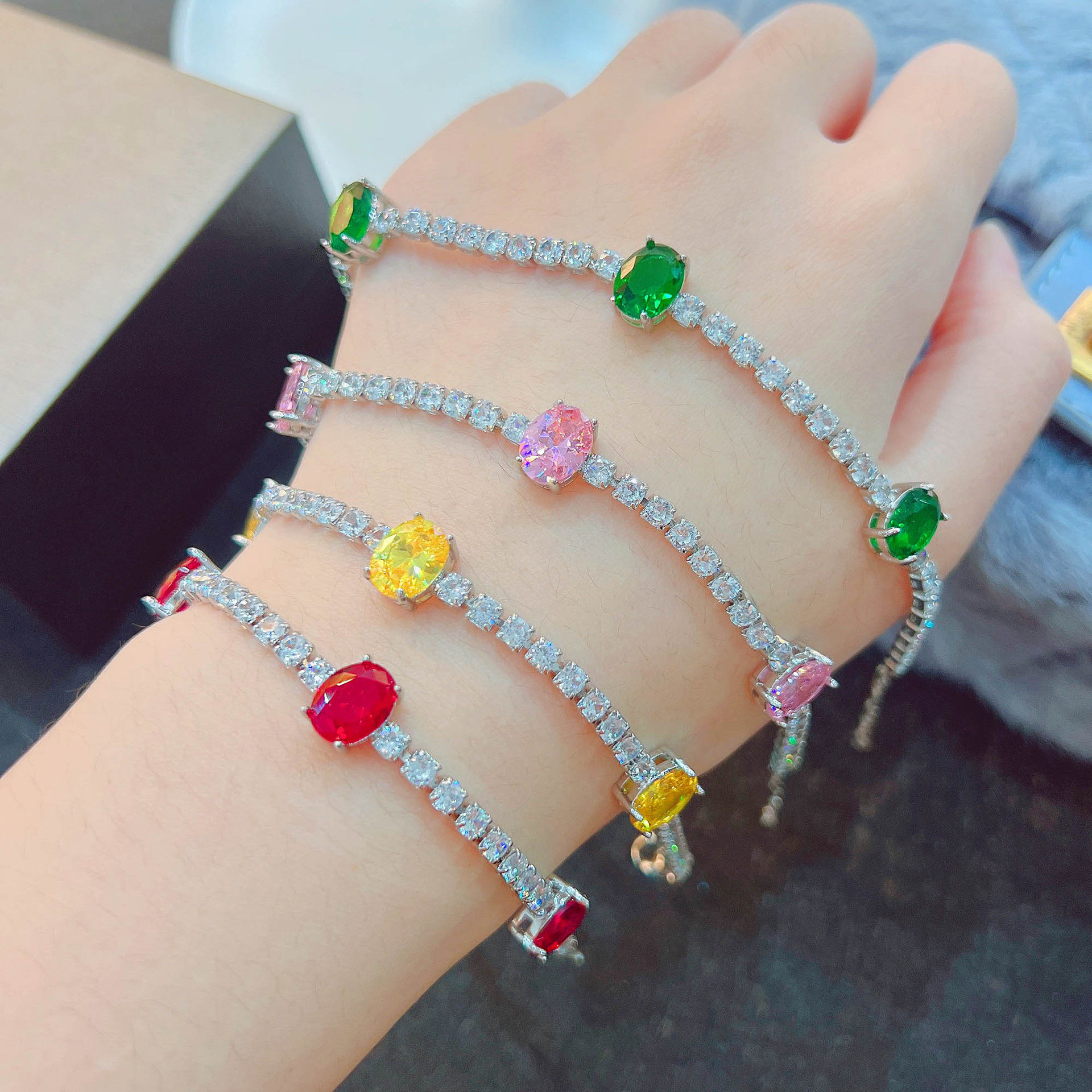 直播网红热卖仿真彩宝款手链祖母绿鸽血红宝石阿斯切黄钻阿盖尔粉