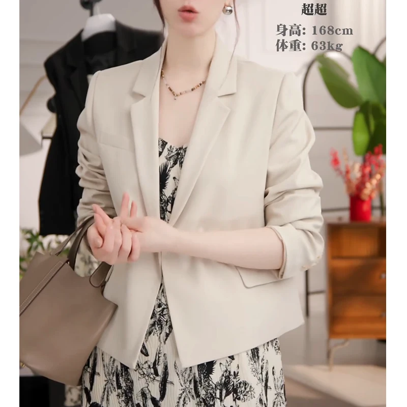 时尚洋气小个子西装外套女2025新款春季高级感短款西服女上衣