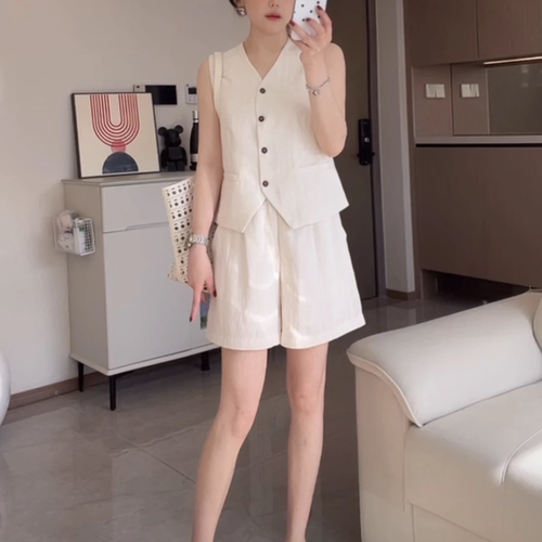 风亚麻马甲短裤两件套装女