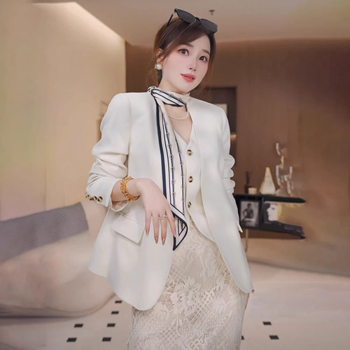 春秋时尚气质V领西服单件女上衣
