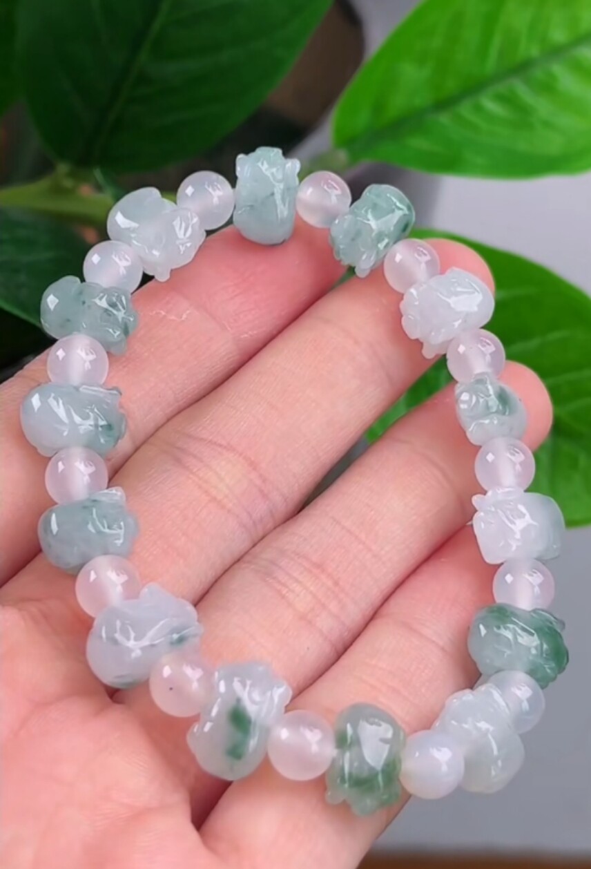 翡翠生肖手链猪手串冰飘花缅甸天然翡翠冰种a货男女玉佩翡翠玉猪