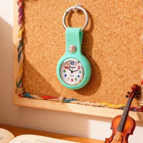 简约实用小巧书包登山扣怀表男