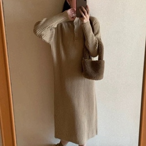针织长裙秋冬配大衣的内搭高级感连衣裙加厚毛衣裙中长款慵懒风