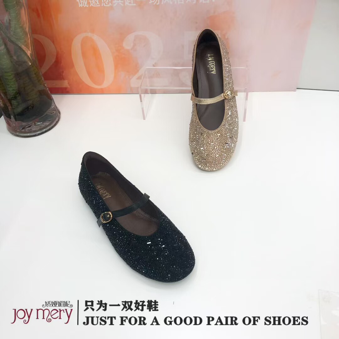 娇娅媚妮专柜正品牛皮水钻圆头满钻搭扣公主玛丽珍单鞋亏本清仓