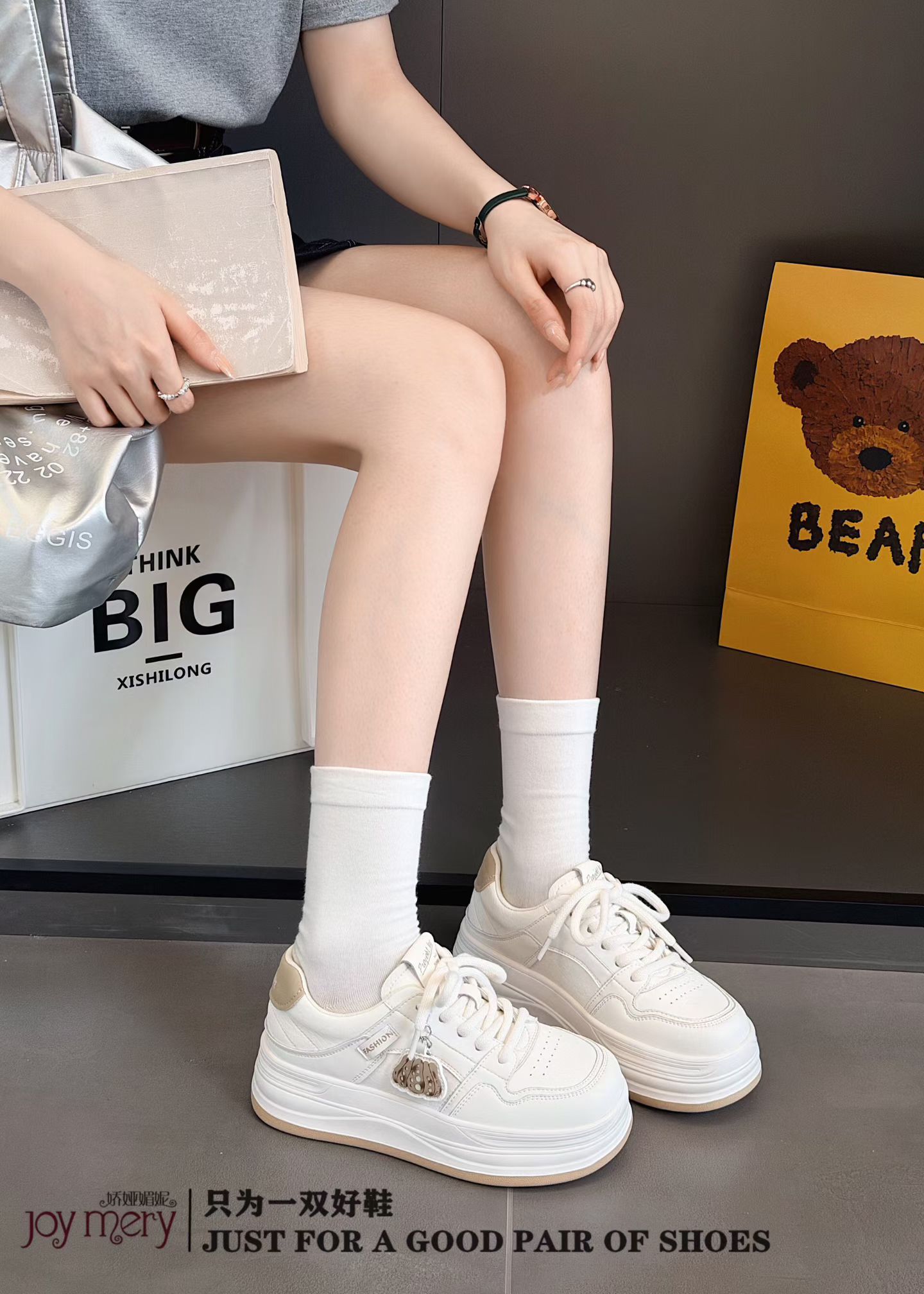 娇娅媚妮专柜正品2026新款牛皮厚底松糕小白鞋女运动板鞋休闲鞋