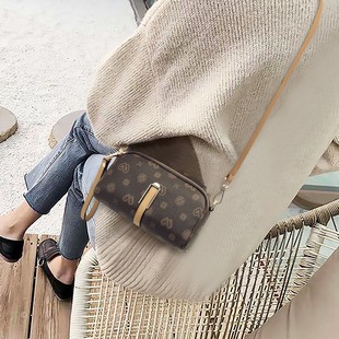 金狐狸包包女款 斜挎包高级质感通勤小方包女大容量单肩包 2025新款