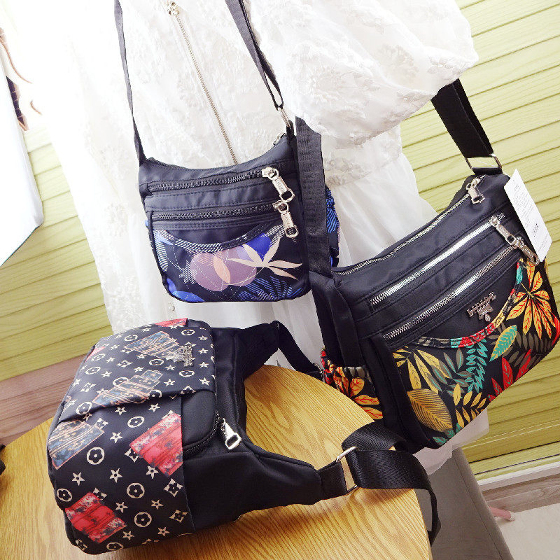 中年布包斜挎女妈妈简约帆布单肩包百搭牛津纺休闲中老年女挎包包