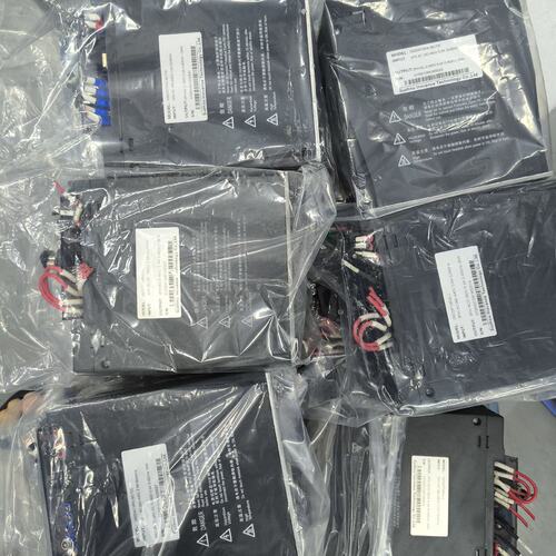 议价伺服驱动器IS620PT8R4I-CIS620P5R4I-CIS620P7R6I-C