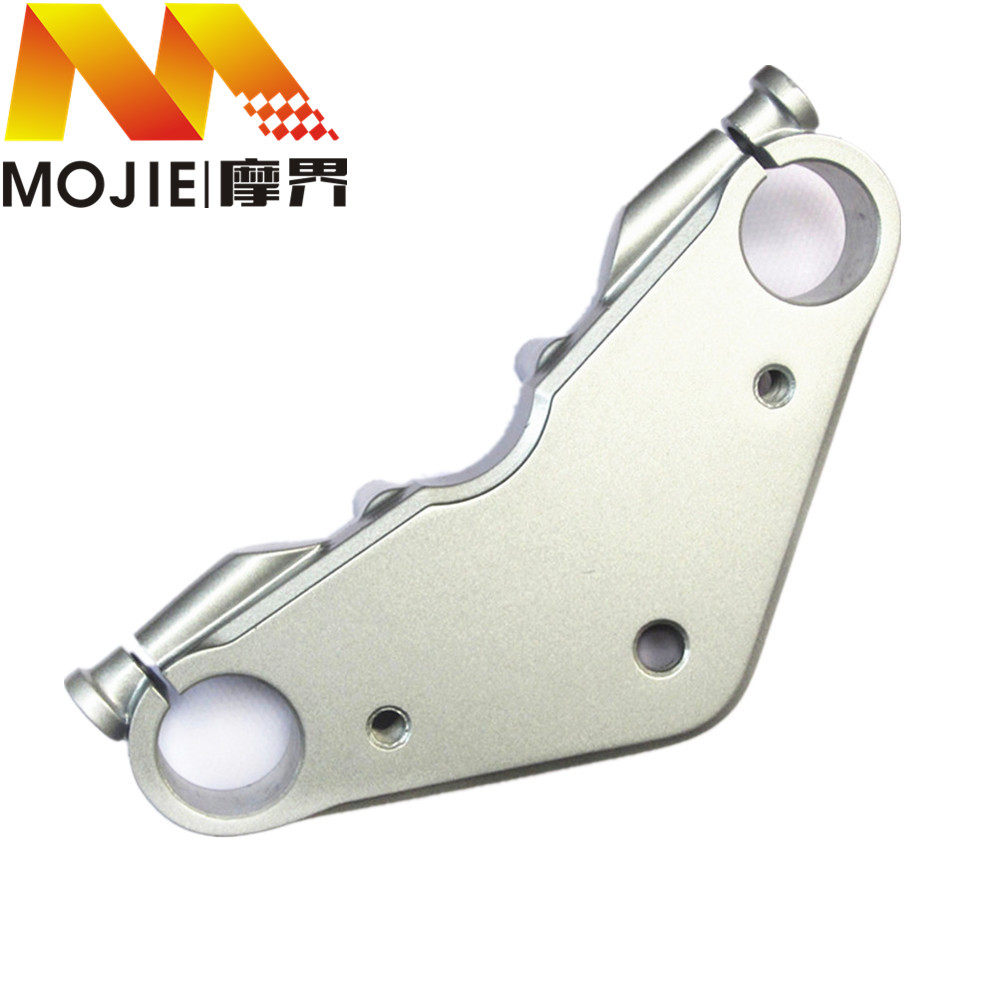 适用铃木锐爽en125-2/2a/2e/3/3e en150分离手把专用上三星上联板