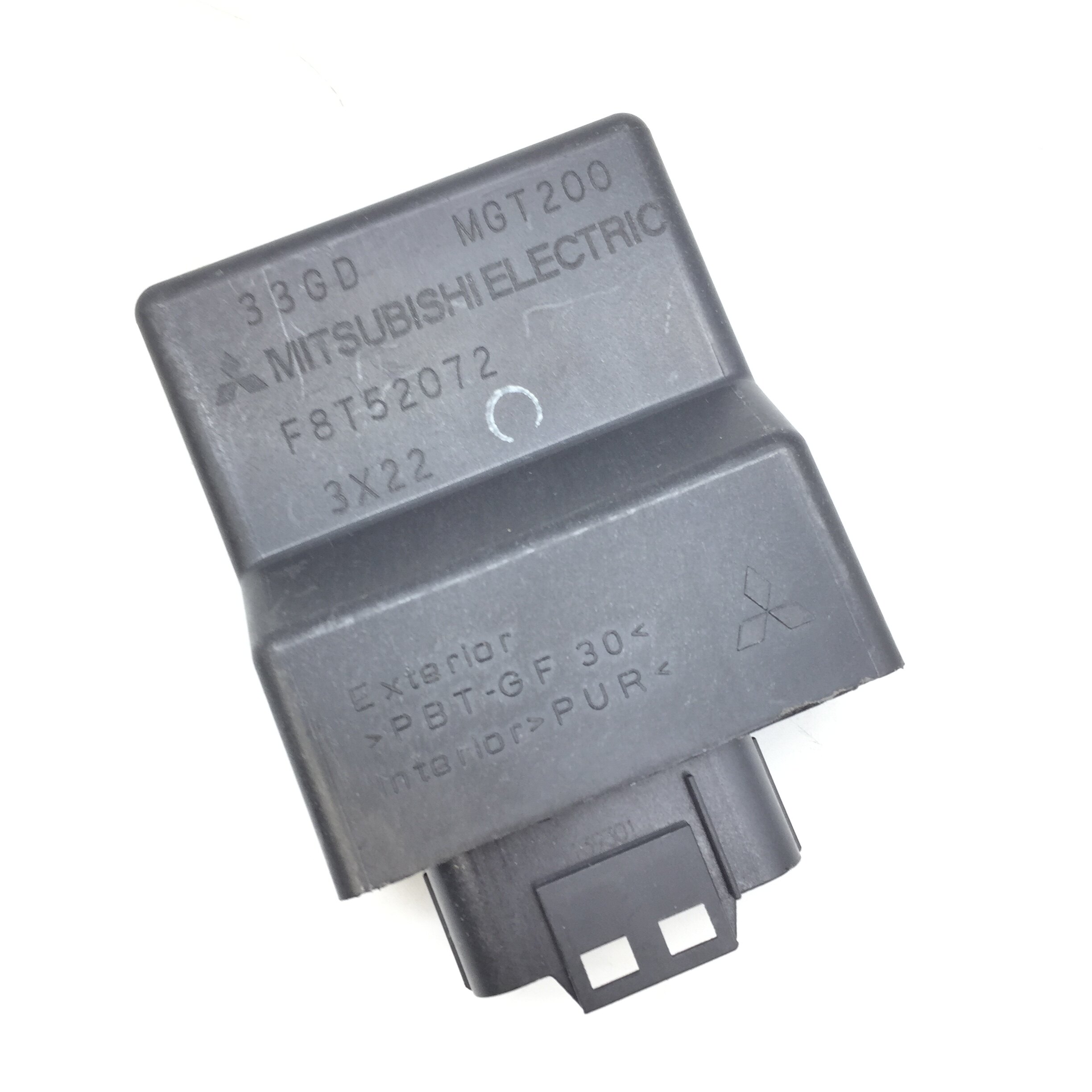 适用国三铃木红宝UM125T踏板车配件原装电喷控制单元电子点火器