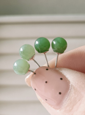 天然碧玉耳钉时尚百搭s925银针和田玉耳饰绿色玉石养耳饰品防过敏