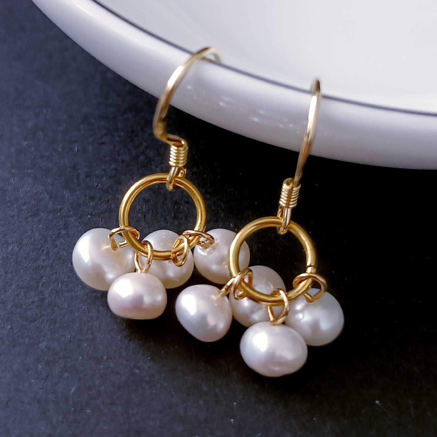 甜美小白珍珠葡萄耳坠耳环925银