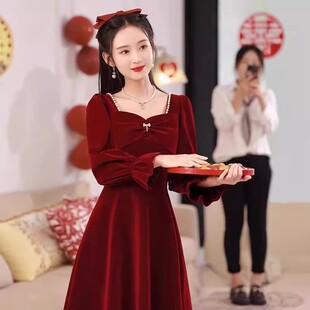 2026新款敬酒服新娘秋冬长袖丝绒订婚礼服连衣裙酒红色大气回门服