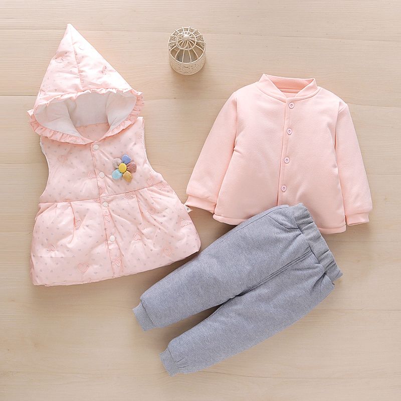 婴幼儿女宝宝夹棉三件套装公主风秋冬棉衣服中厚0-9个月外出服潮
