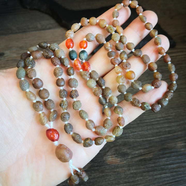 葡萄干玛瑙108粒 玉化干净近圆 透润麻面 天然原石阿拉善玛瑙奇石