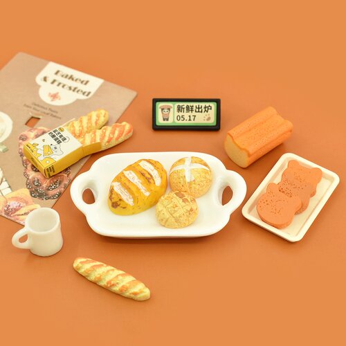 娃娃屋厨房甜品装饰摆件烘焙菠萝包微缩面包食玩diy手工树脂配件