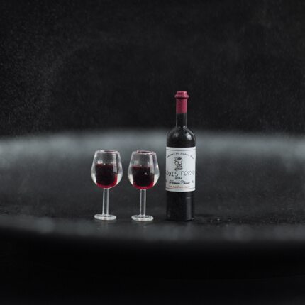 1：12娃娃屋配件仿真迷你食玩酒吧红酒高脚杯玩具微缩红酒瓶模型