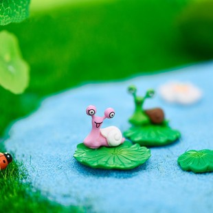 Q版动物小蜗牛公仔人偶模型迷你突眼蜗牛苔藓微景观摆件装饰配件