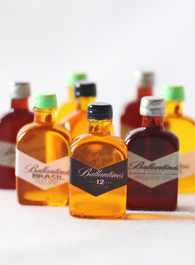 Dollhouse娃娃屋威士忌Ballantine洋酒瓶微缩食玩拍摄道具DIY配件