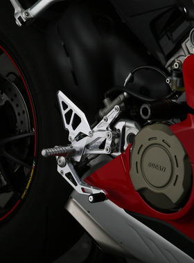 日本 AELLA DUCATI 杜卡迪 Panigale V4 升高后移脚踏杆总成