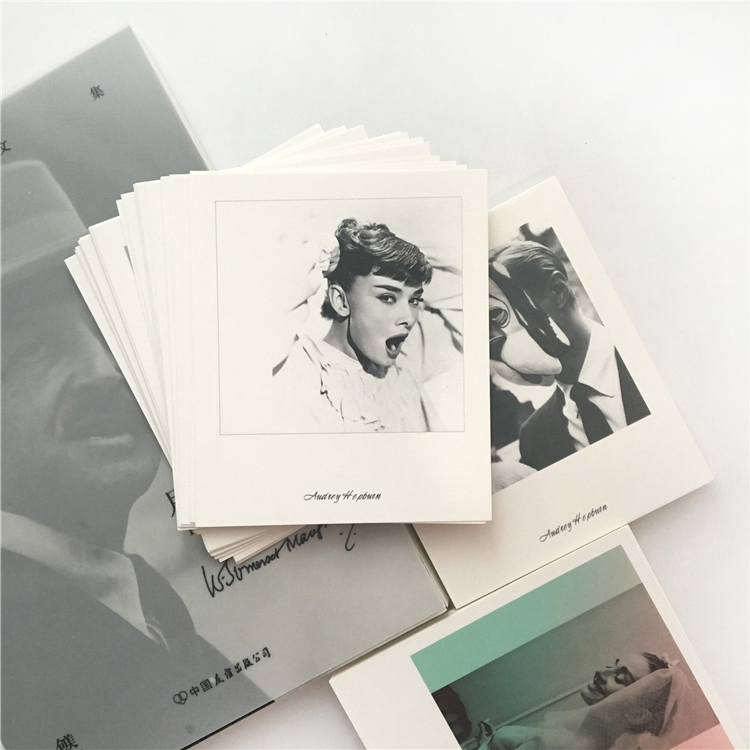 奥黛丽赫本黑白经典POLA装饰卡片