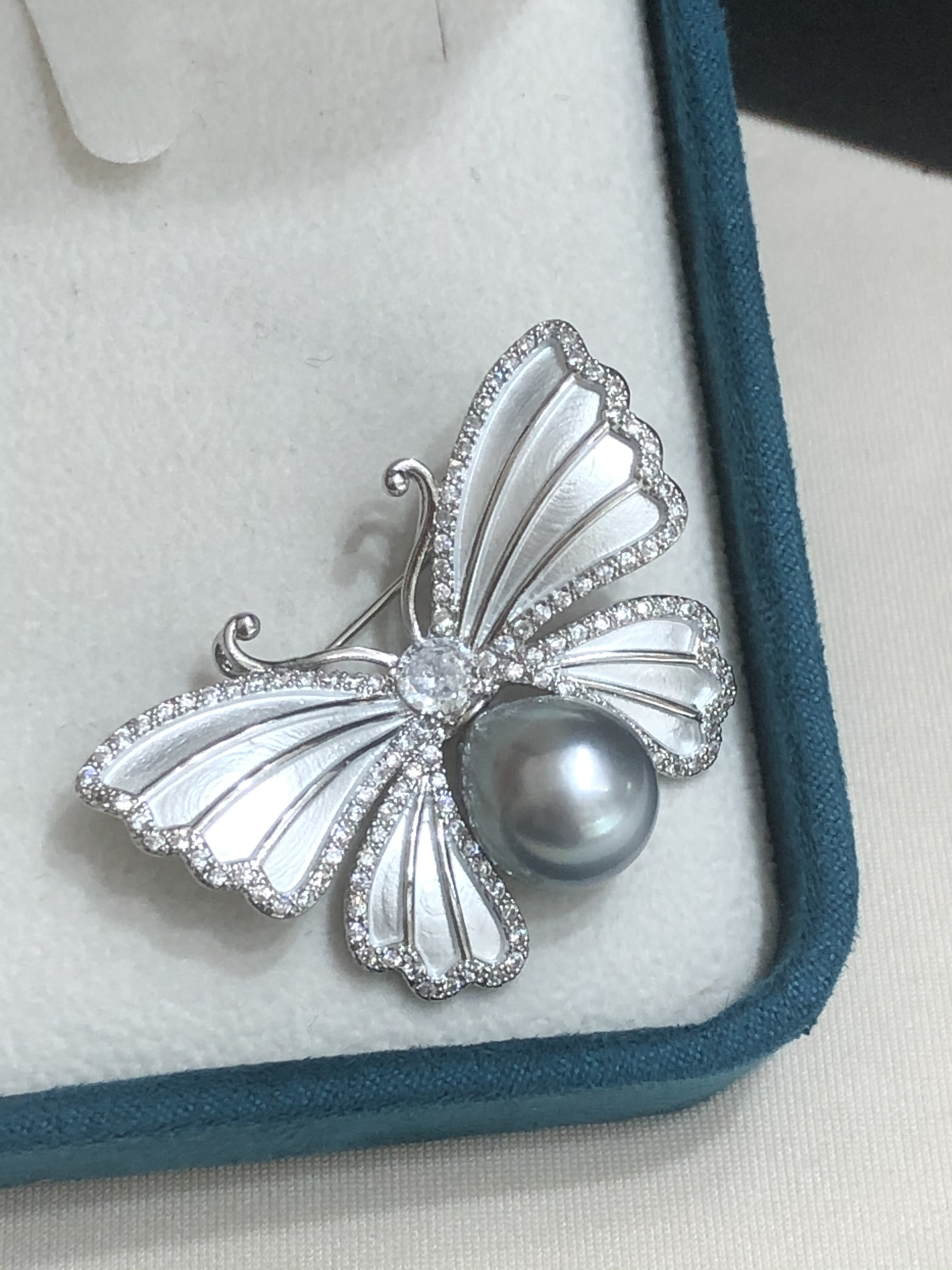 纯天然海水大溪地铂金灰12-13Mm时尚洋气高端蝴蝶天然珍珠胸花礼