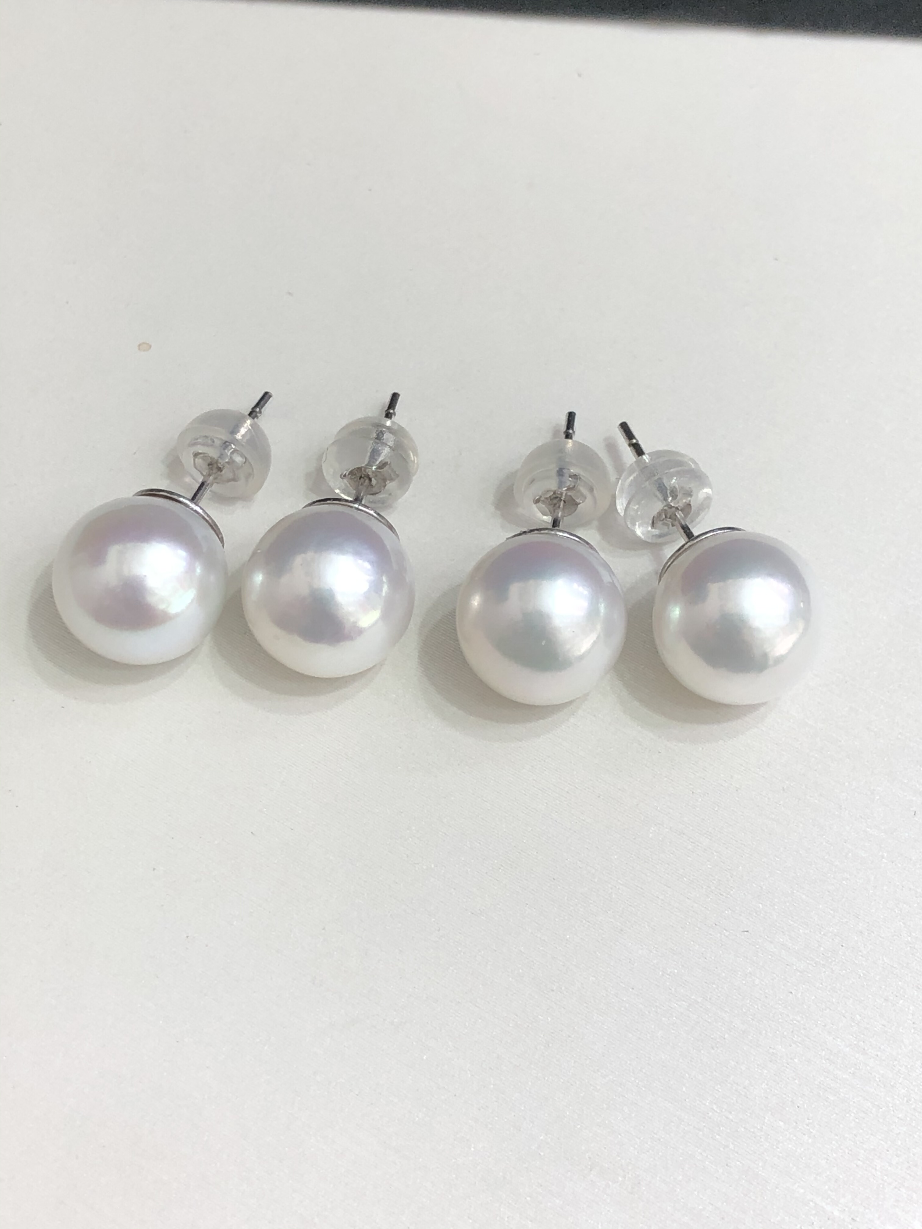 纯天然淡水珍珠赛澳洲白9-10Mm正圆极强光极细微简单百搭珍珠耳钉