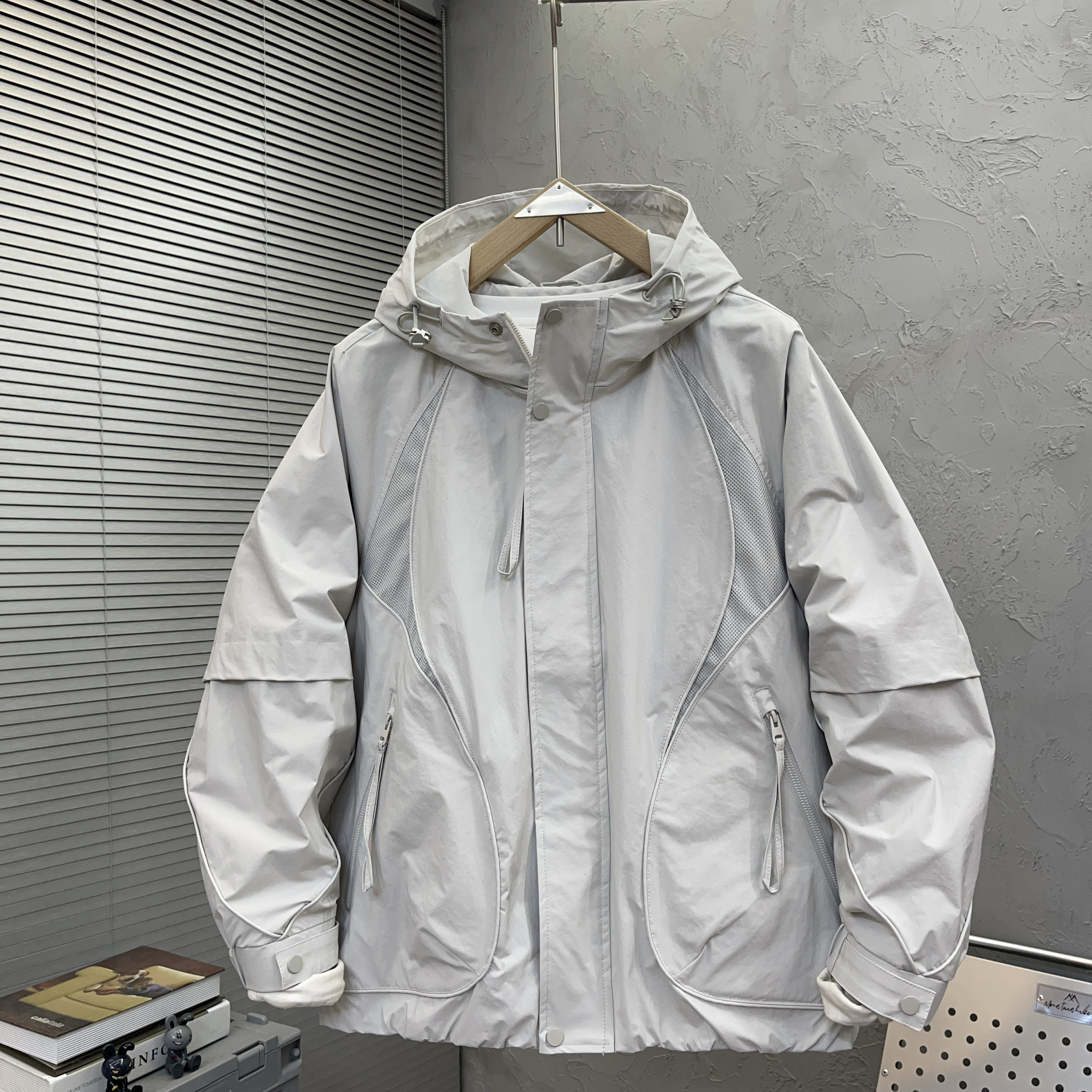 秋季新款男士拼接连帽夹克外套美式潮牌宽松休闲百搭简约男冲锋衣