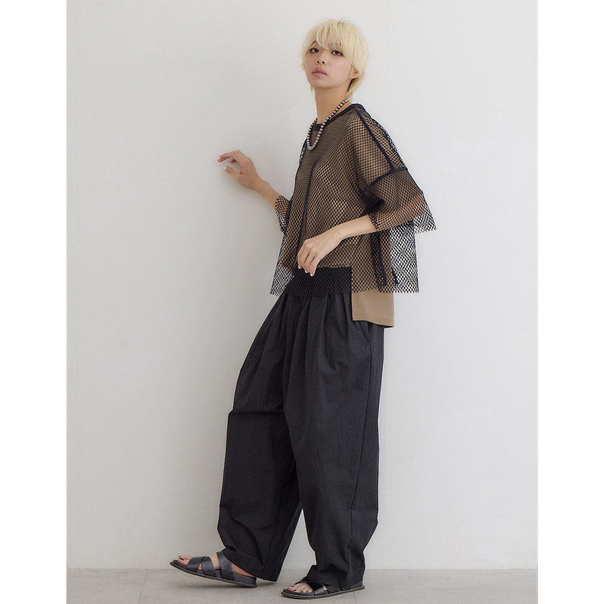 百搭原单2025日系原单宽松复古款纯色棉麻女设计师款工装哈伦裤