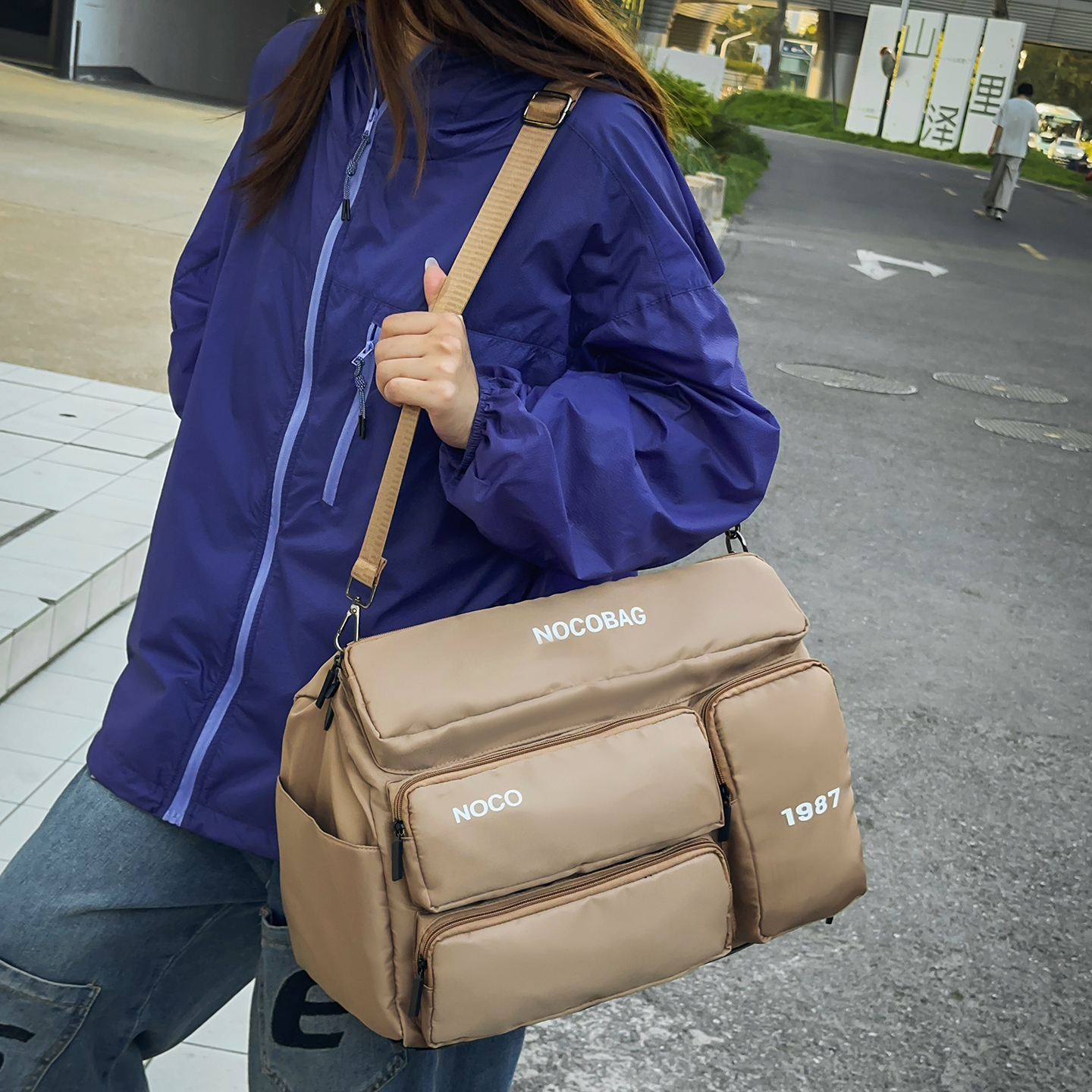 男女通用工装风单肩斜挎包