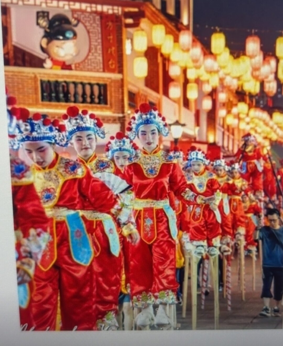 出租踩高跷服装戏曲服装租赁京剧花木兰穆桂英服装图片