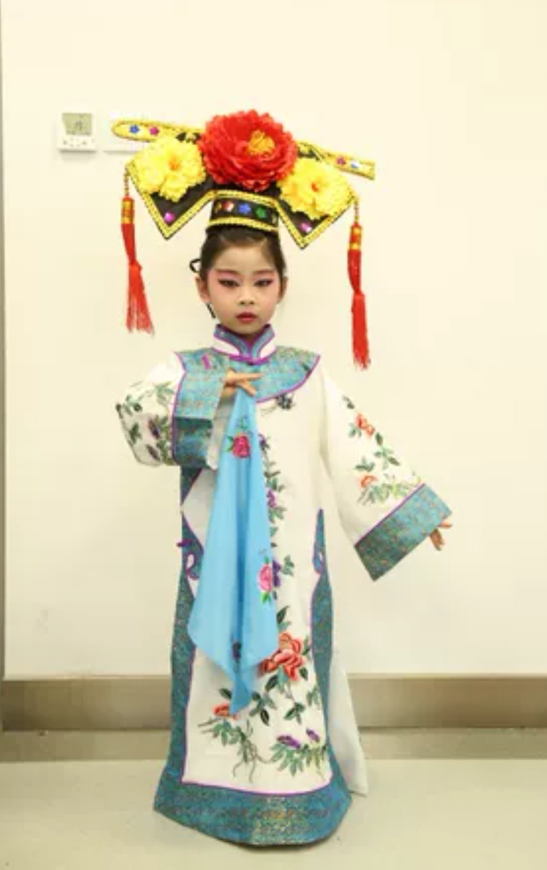出租儿童坐宫杨四郎戏曲旗袍戏剧民族服装/舞台装