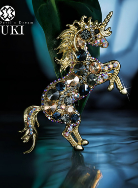 YUKI天马胸针个性原创饰品男女西服别针配饰精致闪烁高级感胸花潮