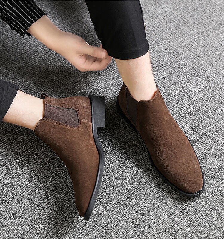 AUTUMN AND WINTER VELVET MENS POINTED TOE MARTIN BOOTS LEATHER TRENDS BRITISH CHELSEA BOOTS HIGH-TOPS CASUAL RETRO BOOTIES