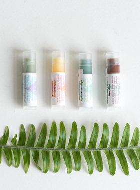 预 加拿大天然 LIVING LIBATIONS 玫瑰光彩润唇膏5ML滋润芳香淡纹