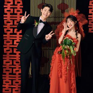 影楼新款 喜嫁国潮晨袍婚纱摄影情侣拍照主题 婚纱礼服红色抹胸中式