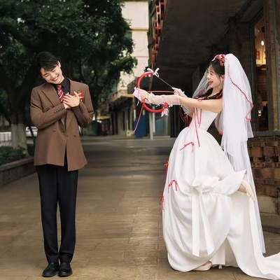 影楼新款白色蝴蝶结抹胸婚纱喜嫁