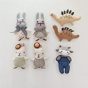 动物造型可爱胸针饰品配件卡通毛绒女装 兔子刺绣